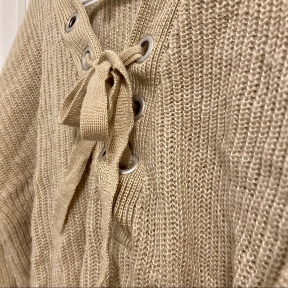 H&M sweater - Picture 4 of 5